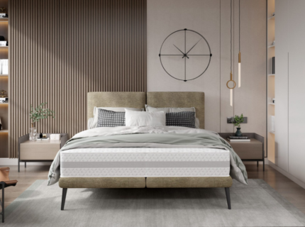 Pat tapitat cu somiera tip placa SELENE 140/ 160/ 180cm personalizabil, picioare negre