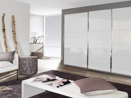 Dulap cu usi glisante KULMBACH 271x210x62cm alb alpin/ 3 usi sticla alba configurabil  