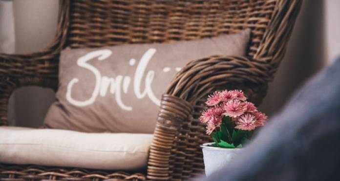 Mobilierul din nuiele împletite. Tot ce trebuie să știi despre el